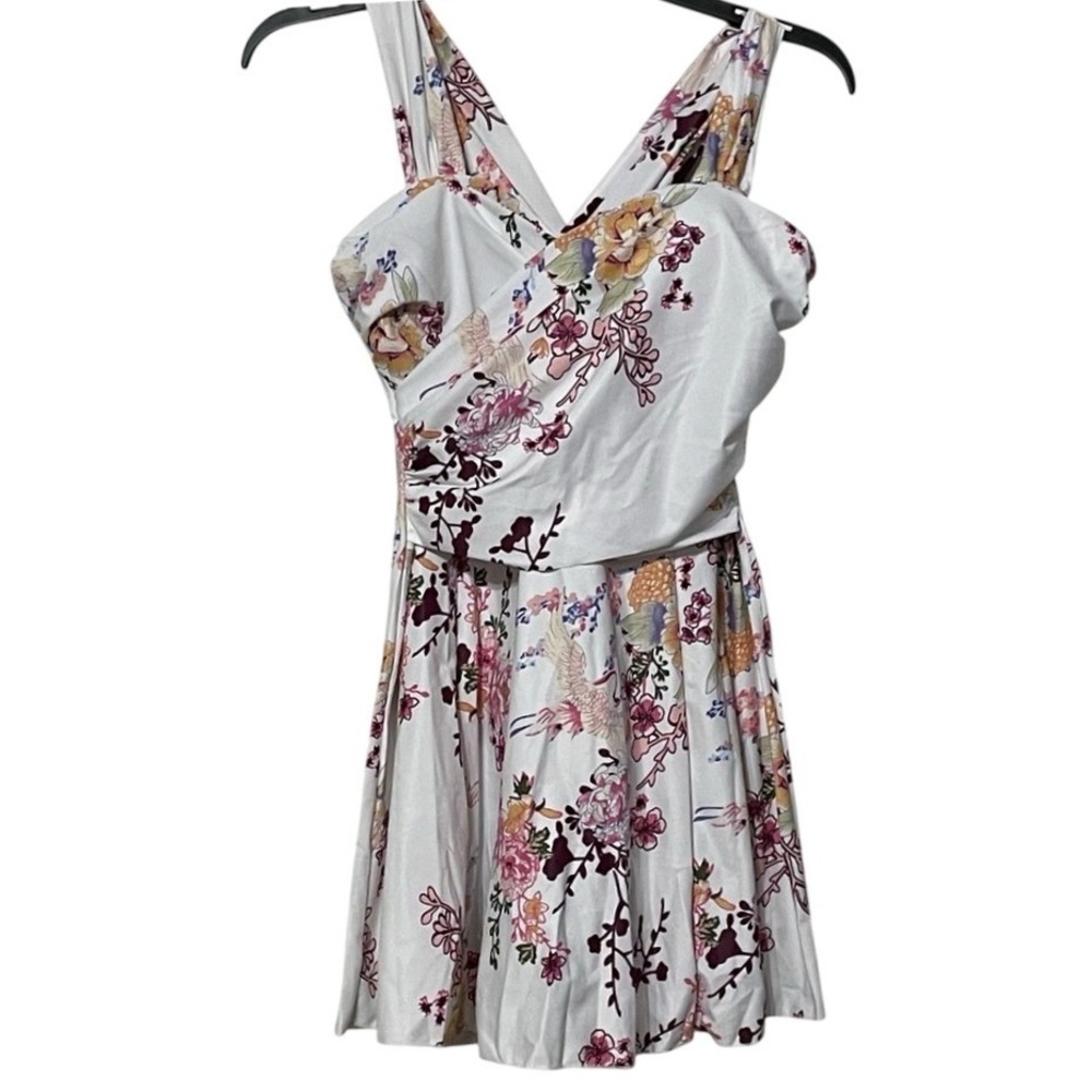 NWT COCOPEAR Swimdress Medium White Floral Crane Women Wrap Cross Back🩱